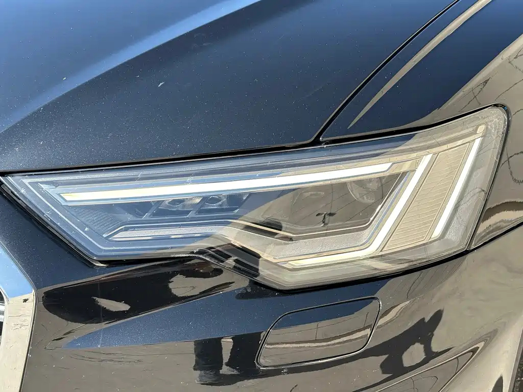 AUDI A6L 2019