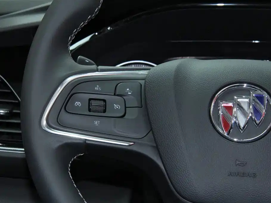 BUICK ENVISION 2024