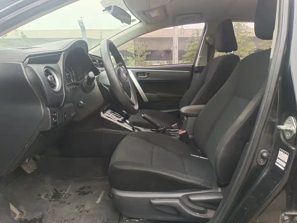 TOYOTA COROLLA 2019