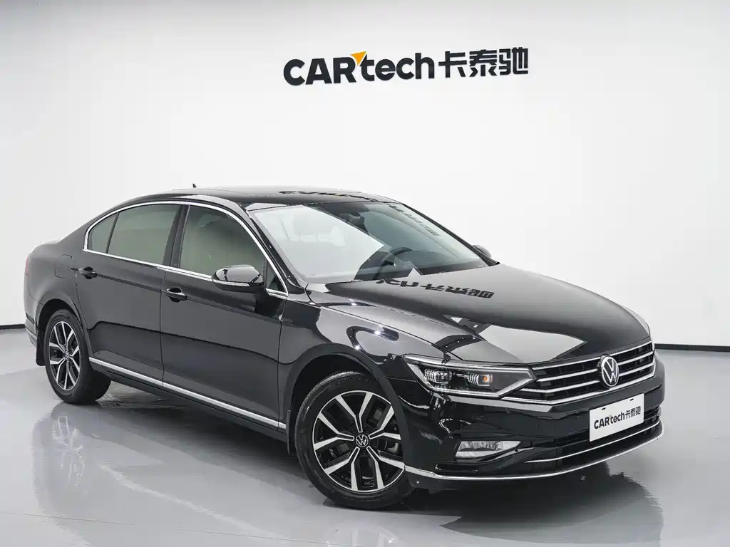 VOLKSWAGEN MAGOTAN 2022