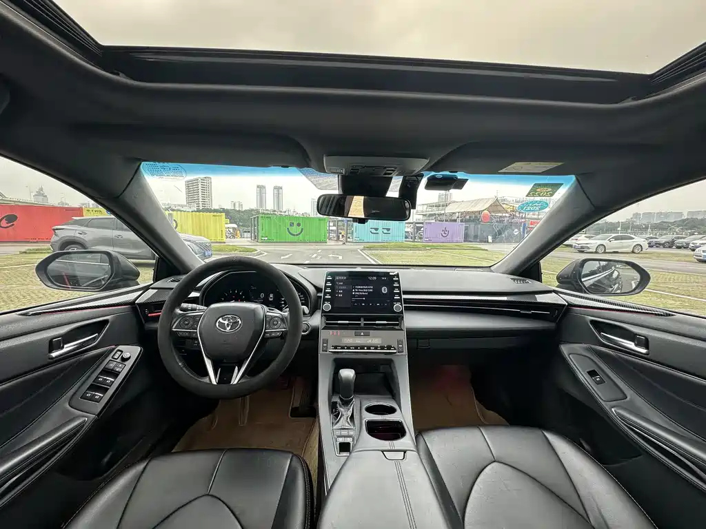 TOYOTA AVALON 2020