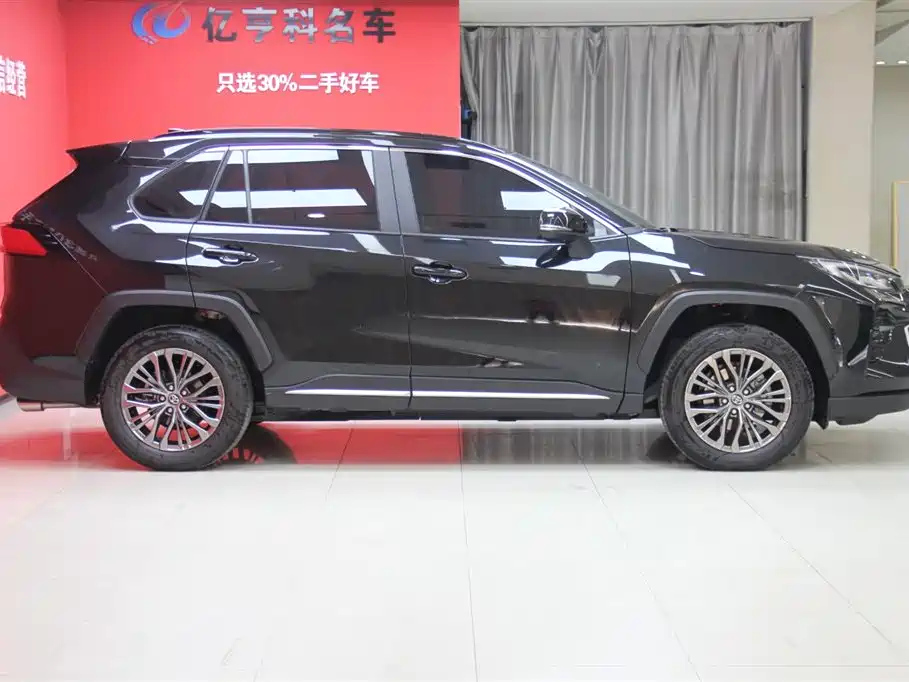 TOYOTA WILDLANDER 2024