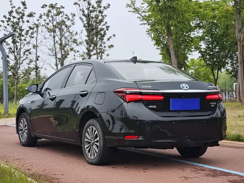 TOYOTA COROLLA 2019