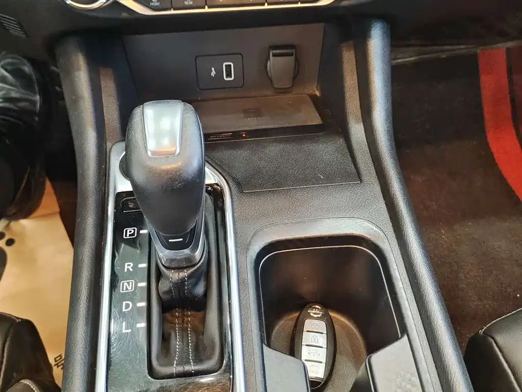 NISSAN SYLPHY 2021