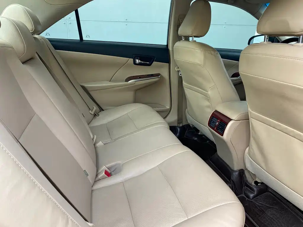 TOYOTA CAMRY 2014