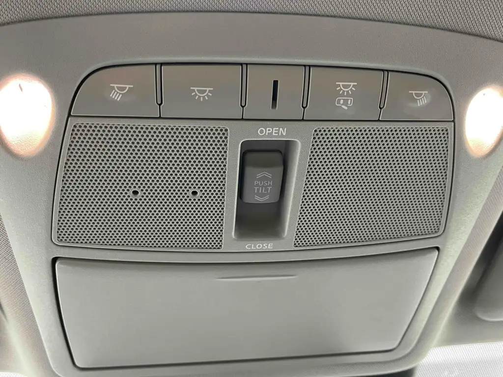 NISSAN X-TRAIL 2020