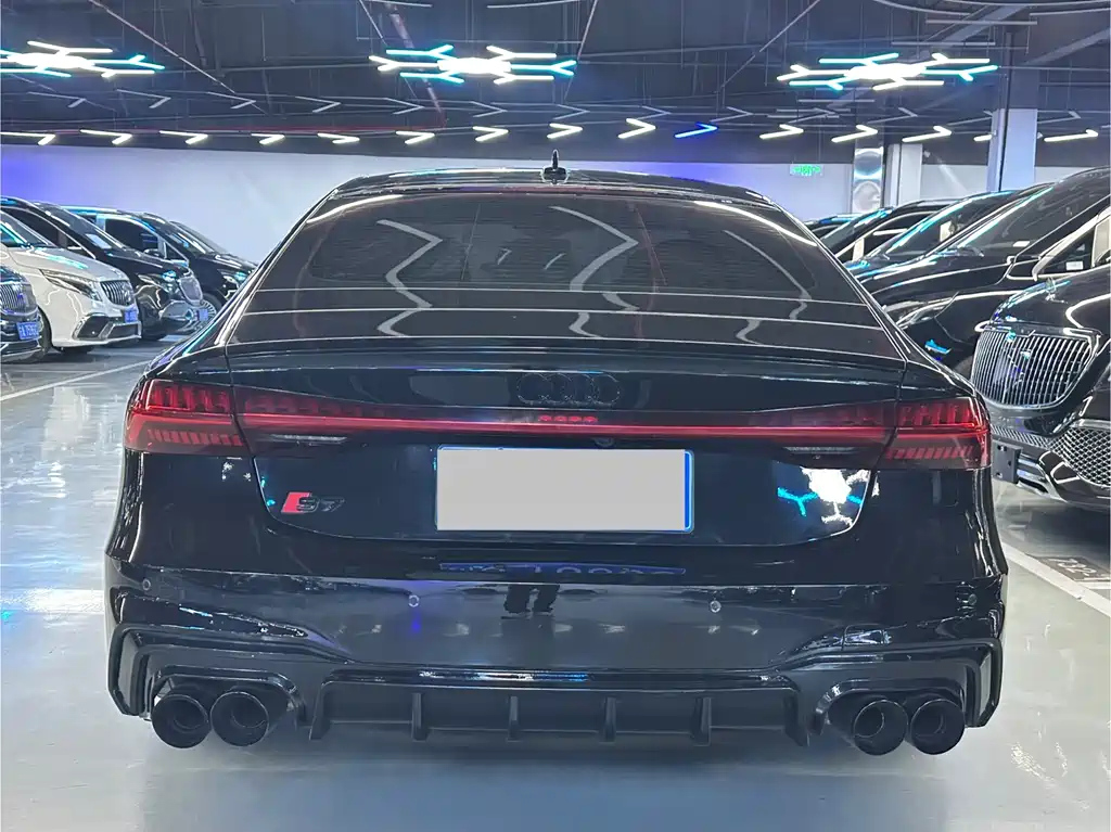 AUDI A7 2021