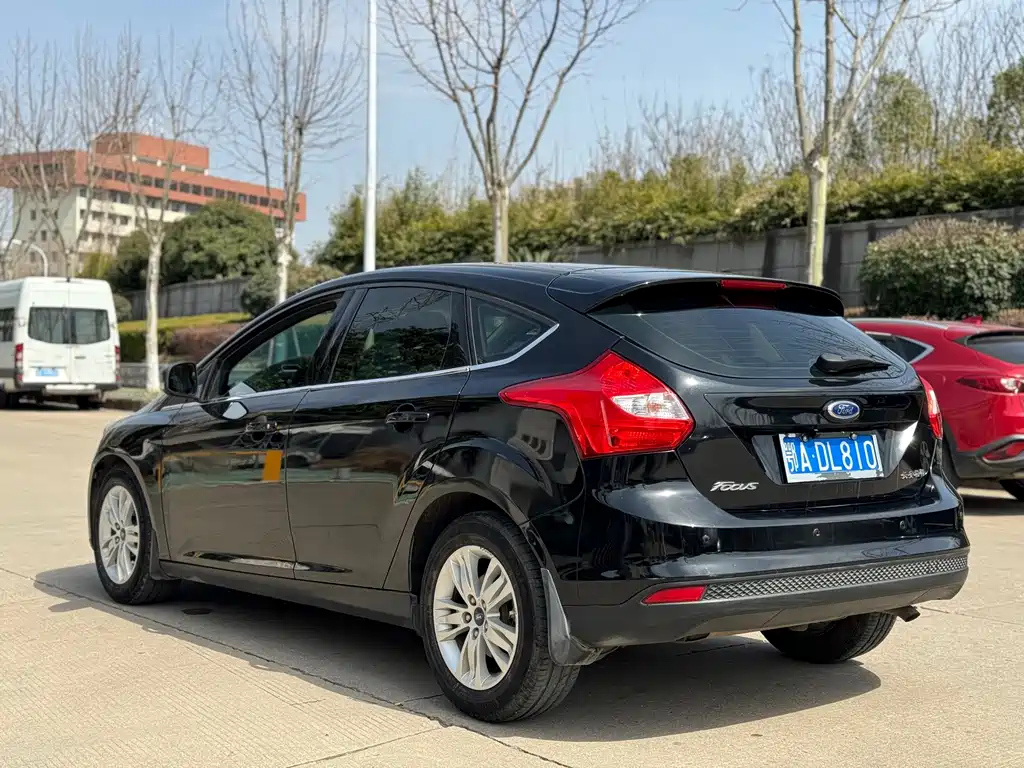 FORD FOCUS 2013