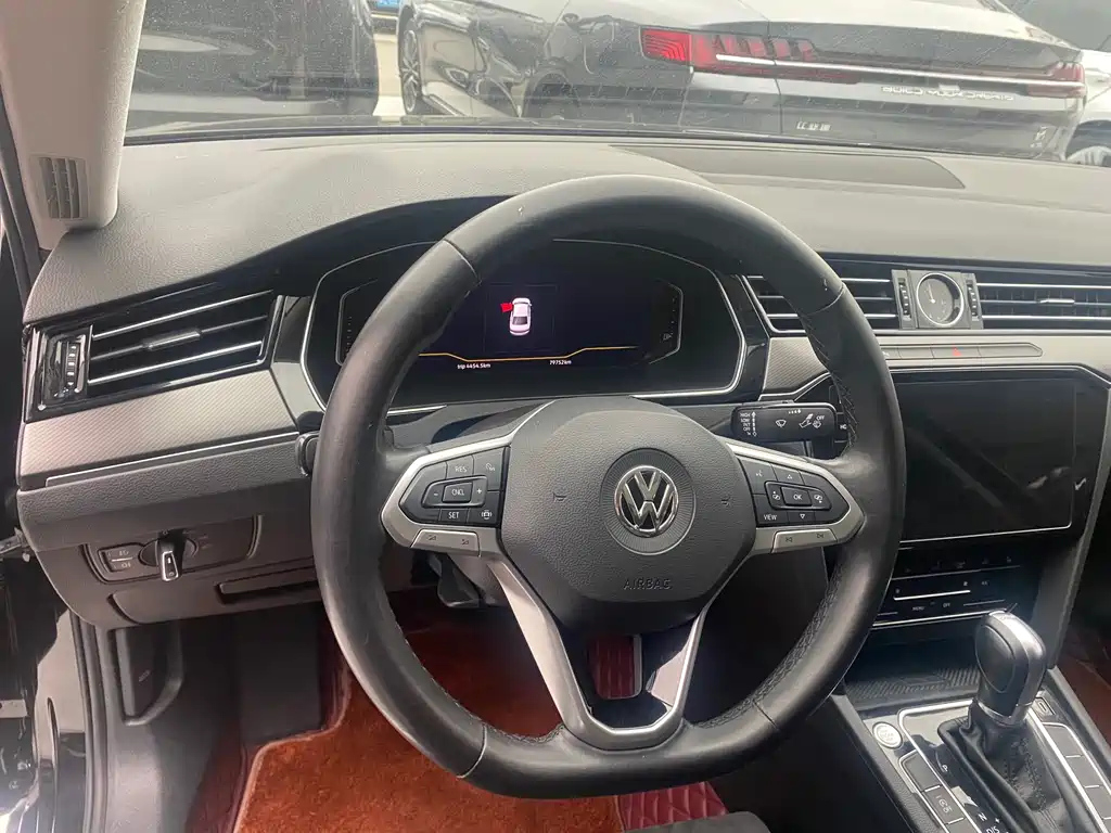 VOLKSWAGEN MAGOTAN 2020
