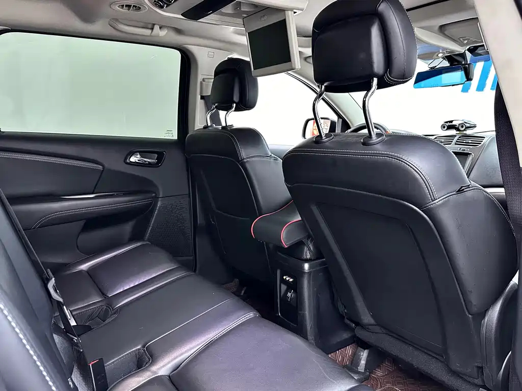 DODGE JCUV 2018