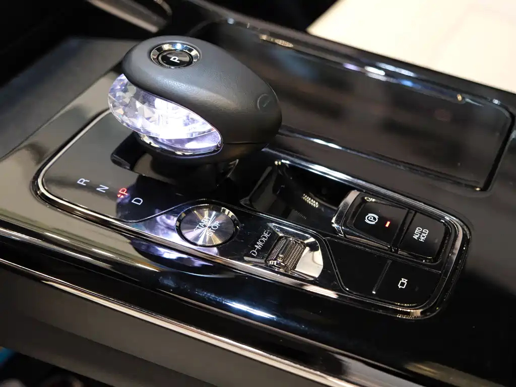 TRUMPCHI M8 2023