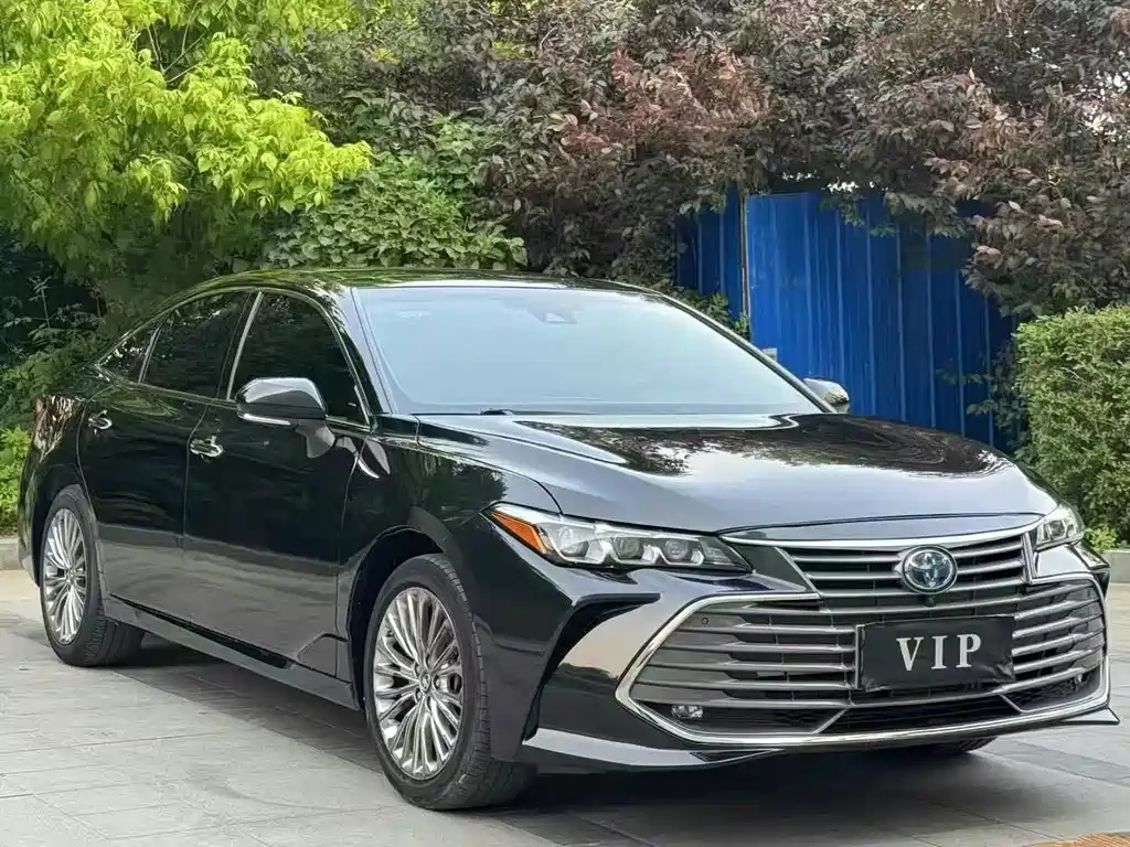 TOYOTA AVALON 2019