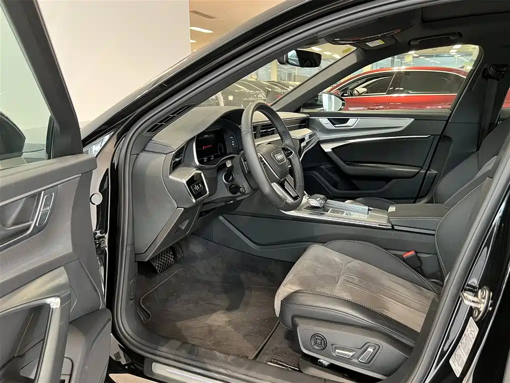 AUDI A6L 2023