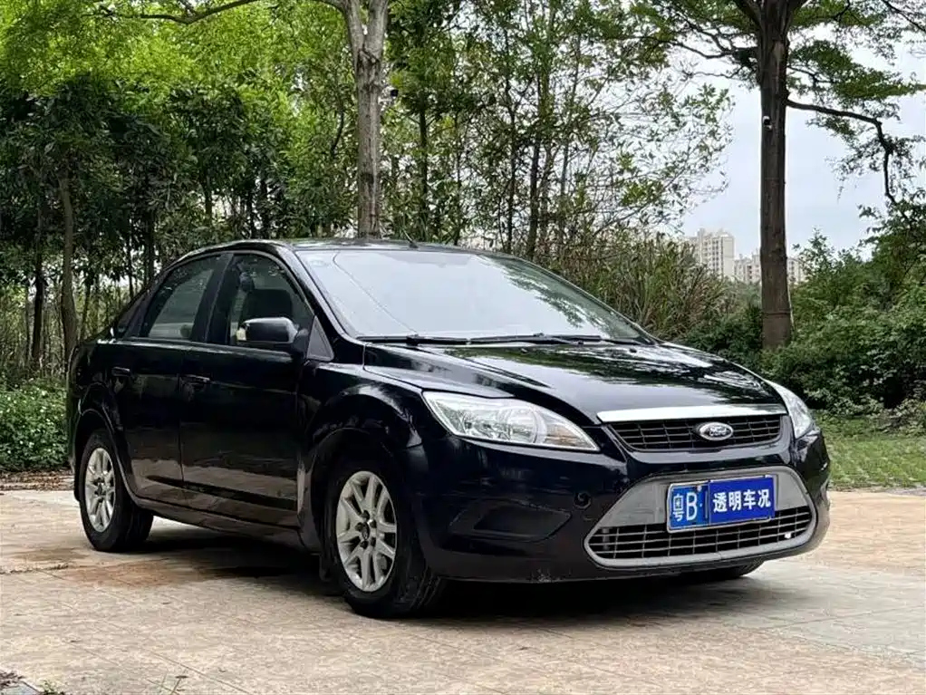 FORD FOCUS 2011