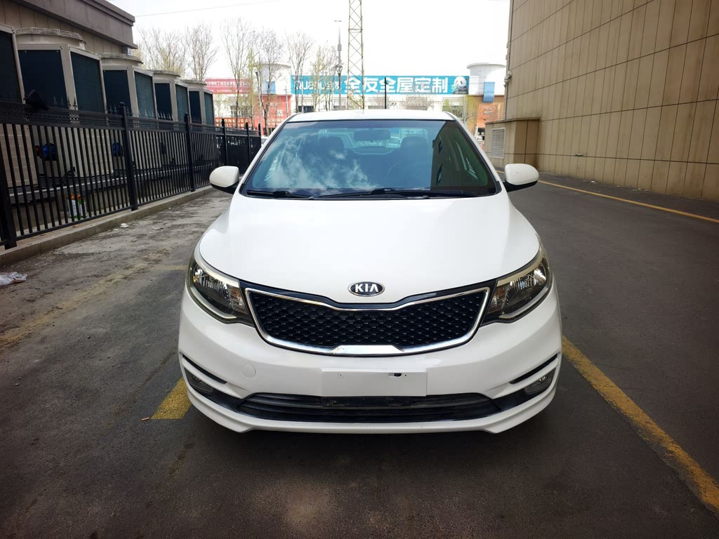 KIA K2 2015