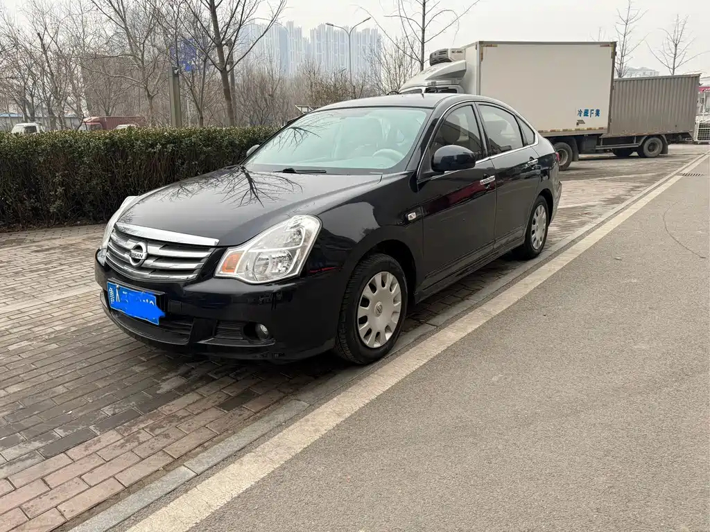 NISSAN SYLPHY 2016