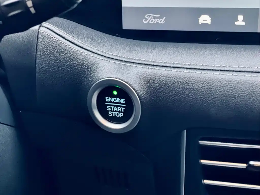 FORD EDGE 2021