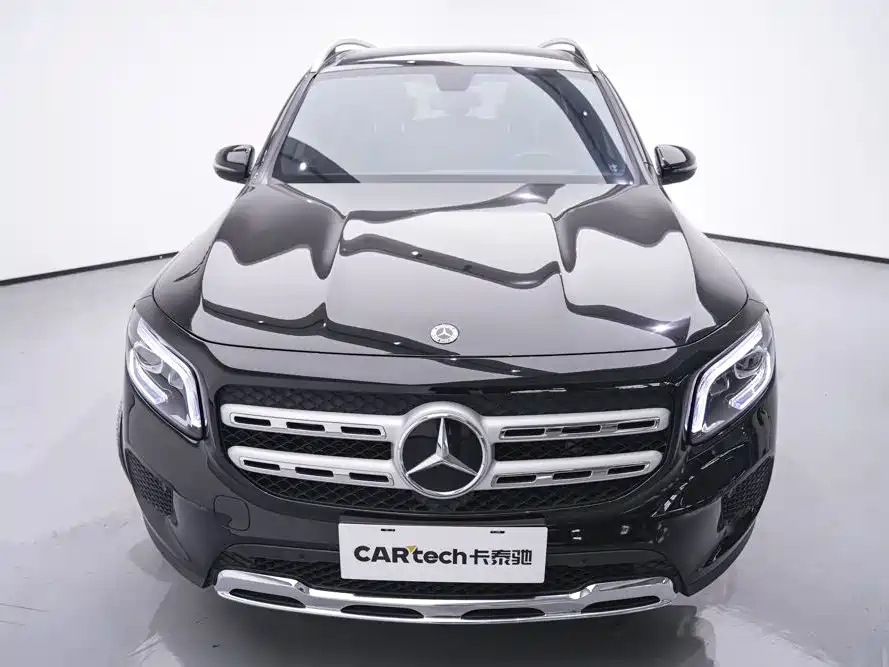 MERCEDES BENZ GLB 2023