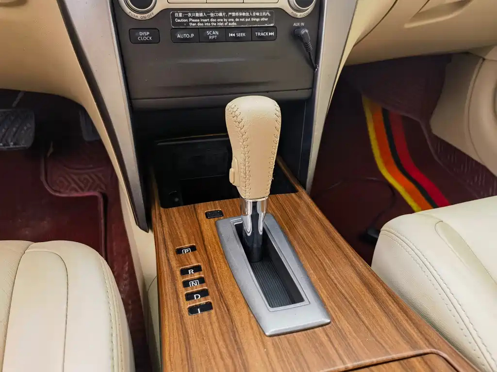 NISSAN TEANA 2012