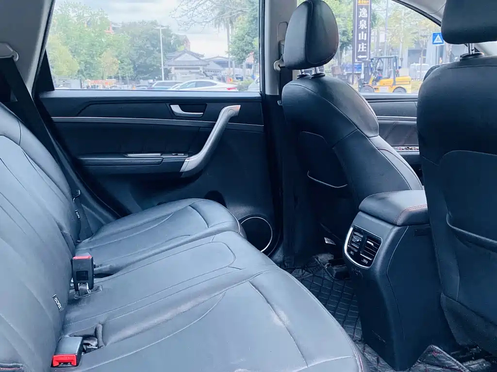 HAVAL M6 2020