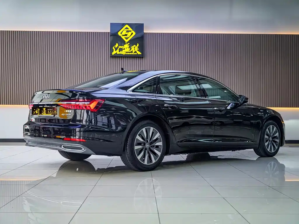 AUDI A6L 2021