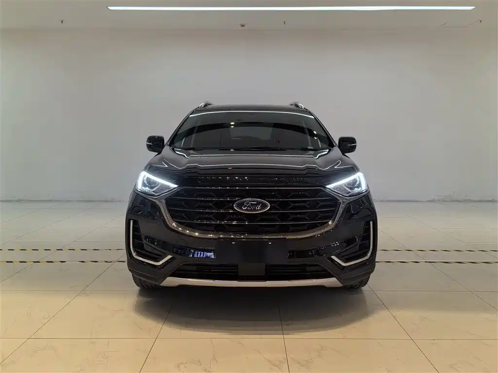 FORD EDGE 2022