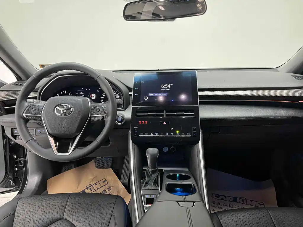 TOYOTA AVALON 2022