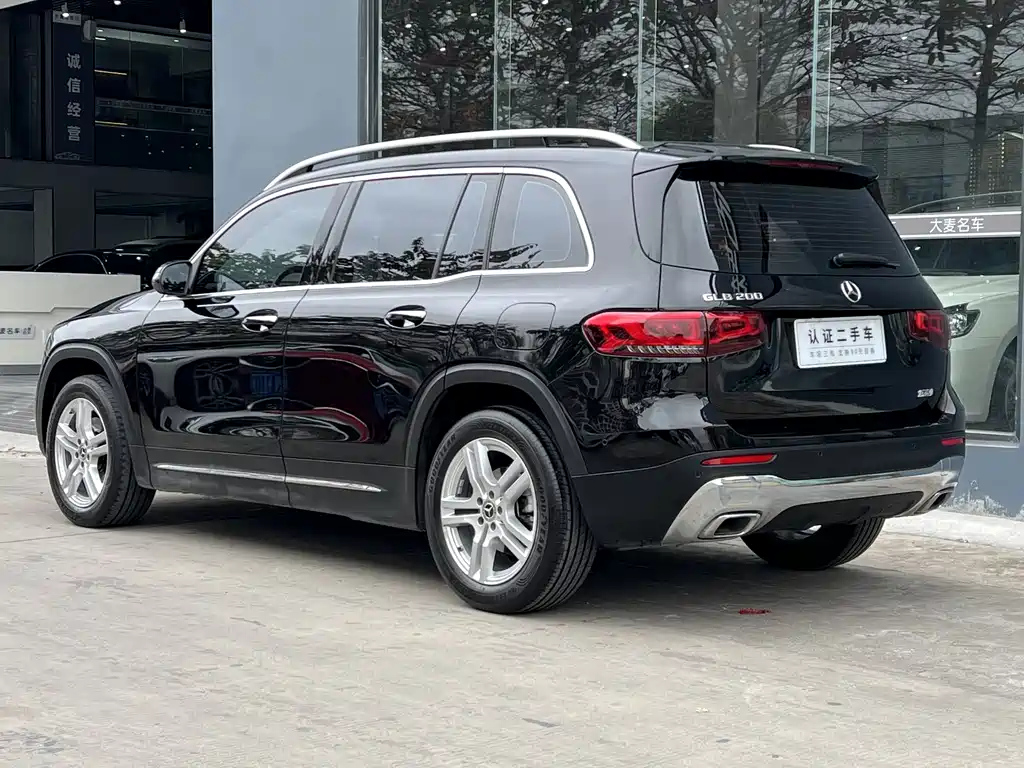 MERCEDES BENZ GLB 2022