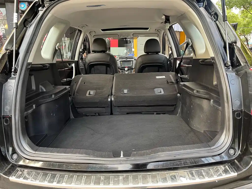 HAVAL H6 2015