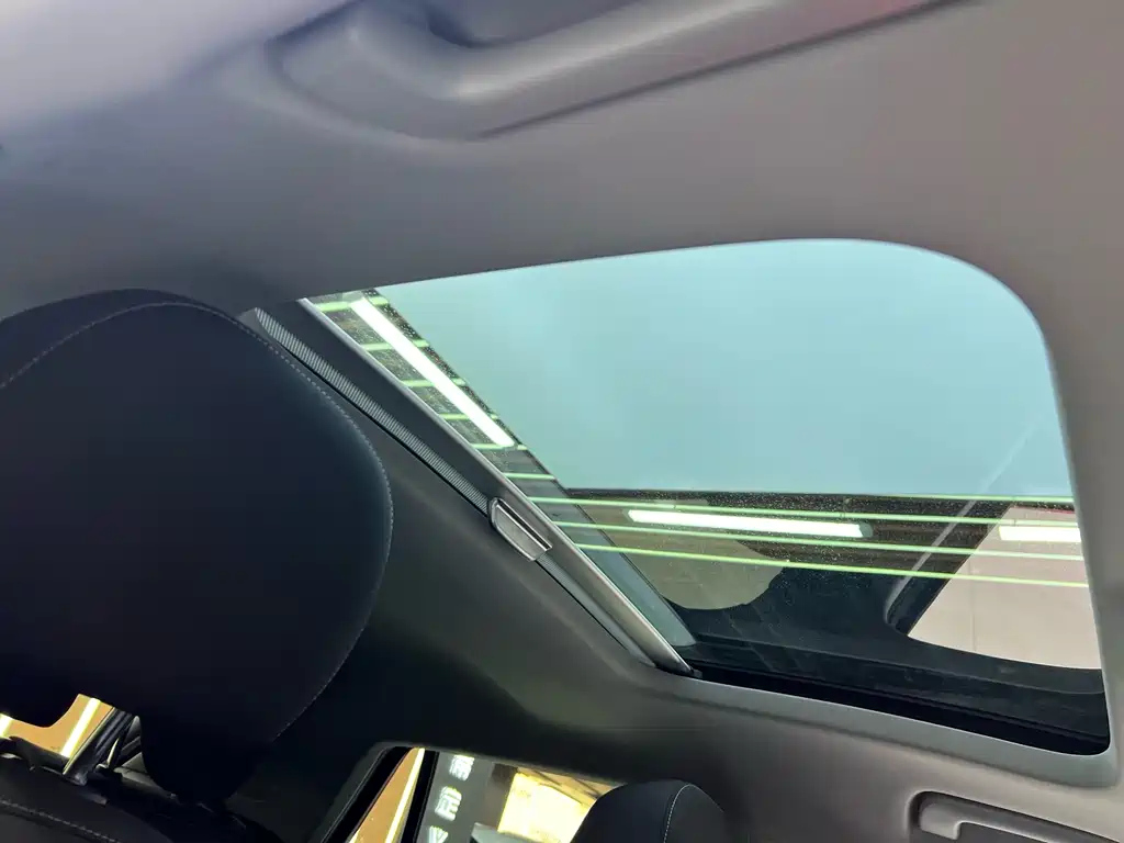 AUDI Q2L 2018