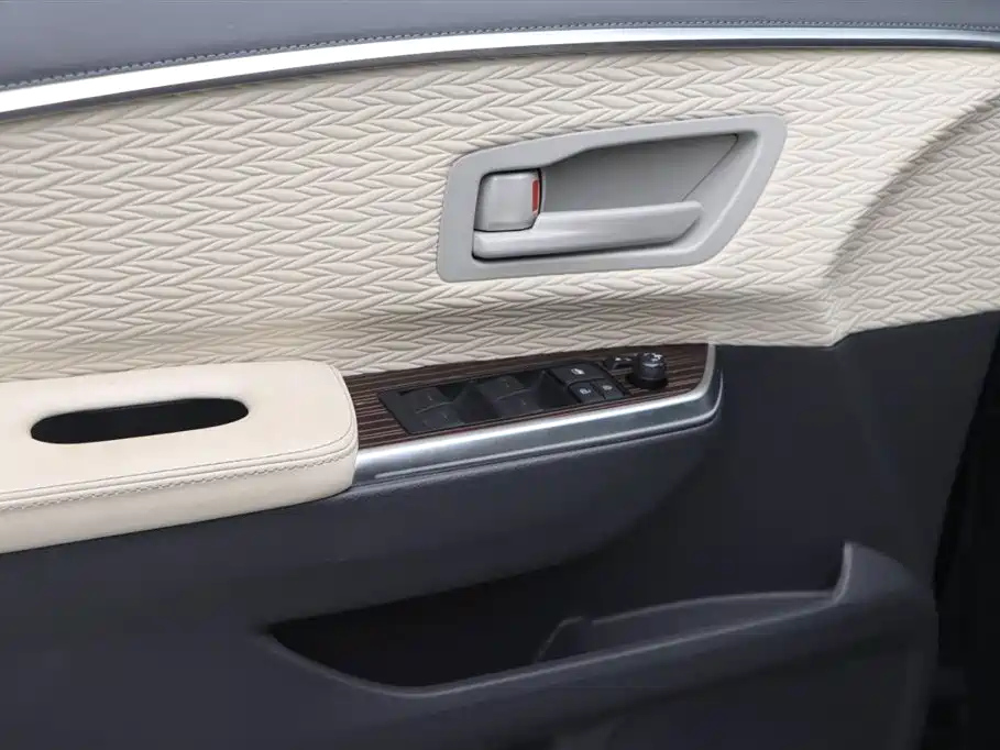 TOYOTA SIENNA SIENNA 2023