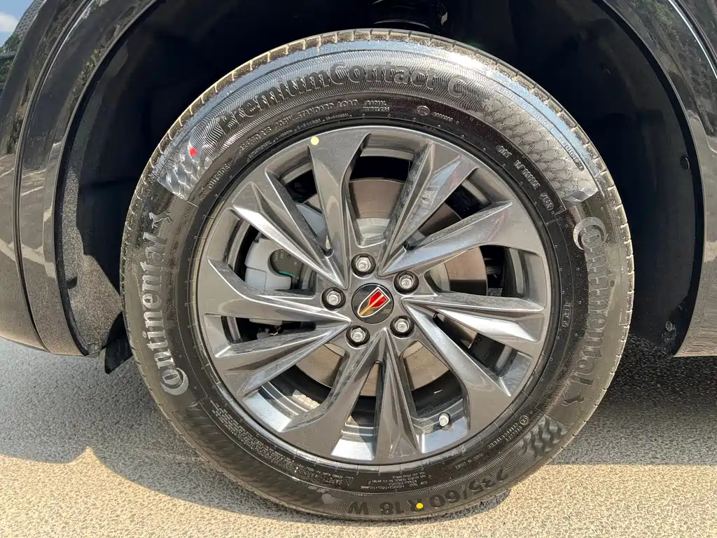 HONGQI HS5 2024