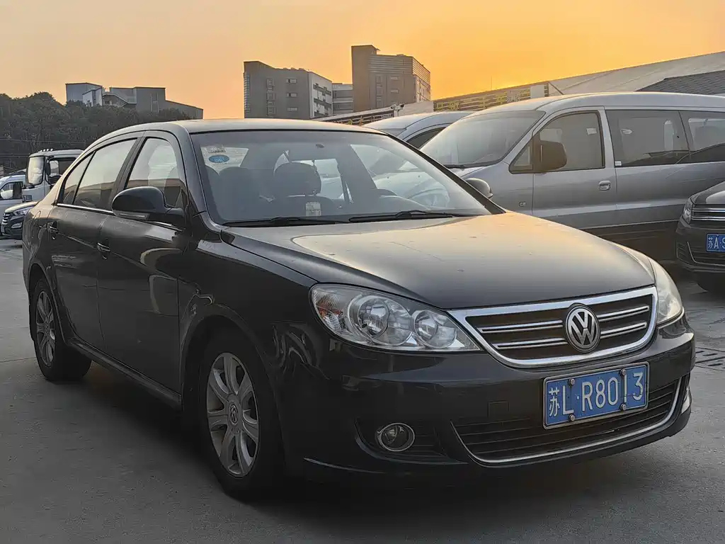 VOLKSWAGEN LAVIDA 2010