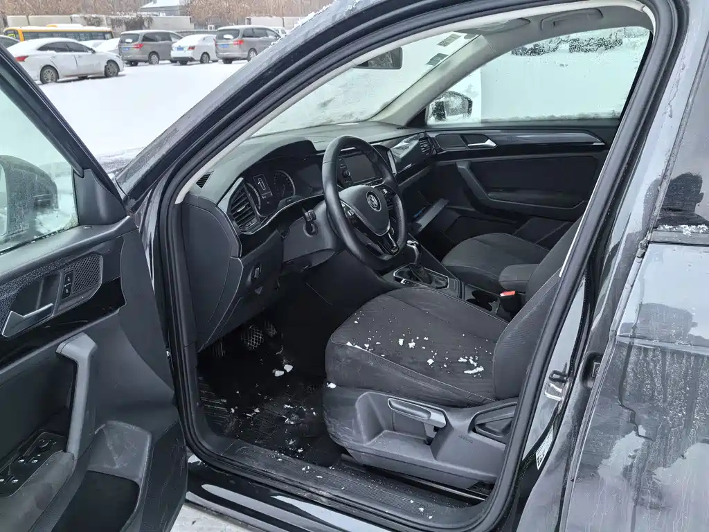 VOLKSWAGEN TAYRON 2020