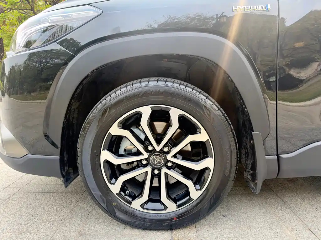 TOYOTA FRONTLANDER 2023