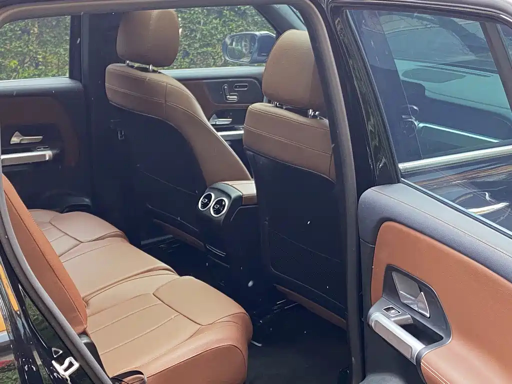 MERCEDES BENZ GLB 2021