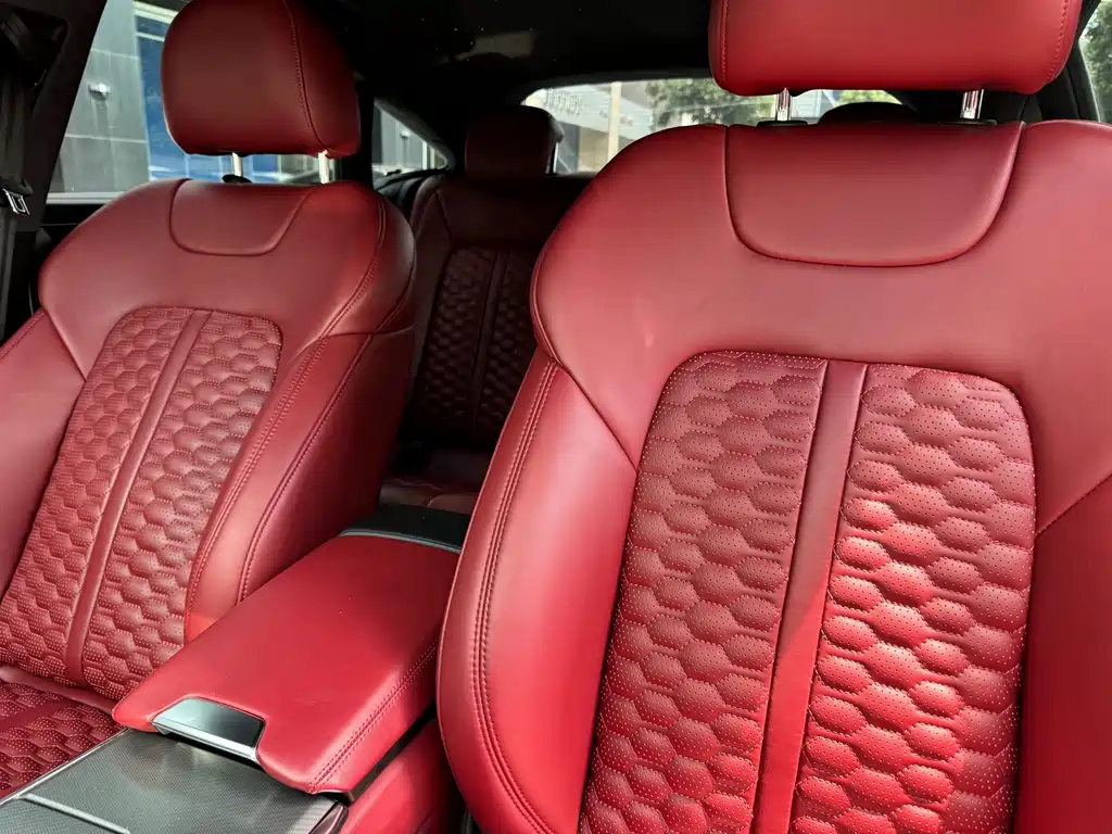 AUDI A7 2021