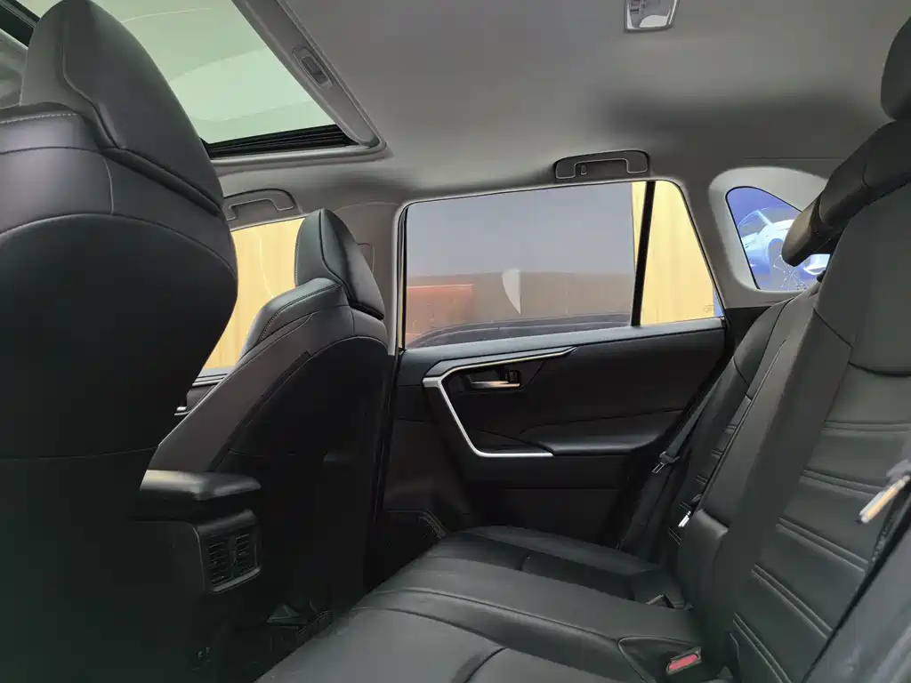 TOYOTA WILDLANDER 2021