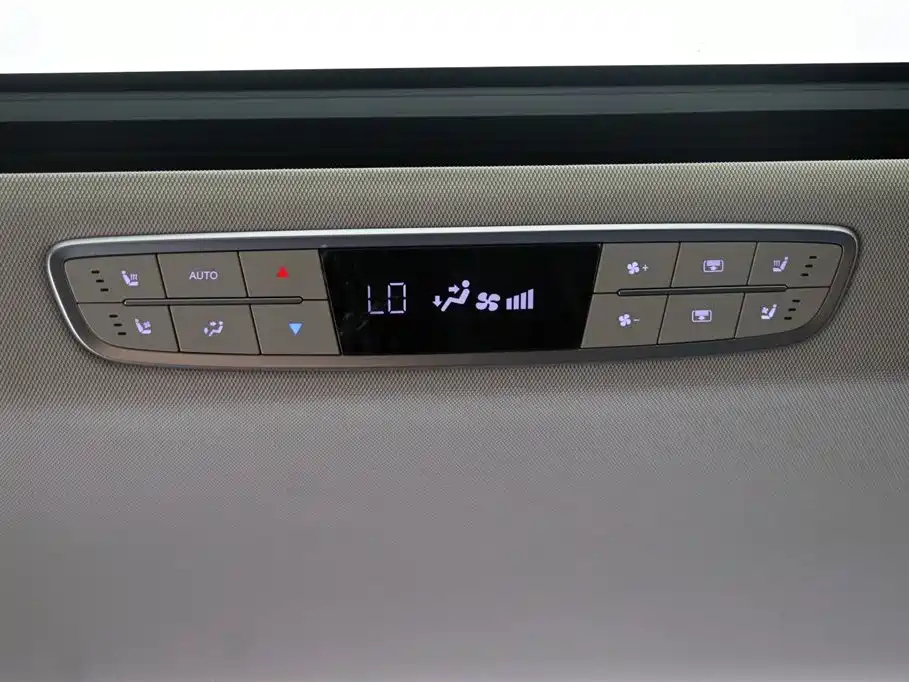 HONGQI HQ9 2023