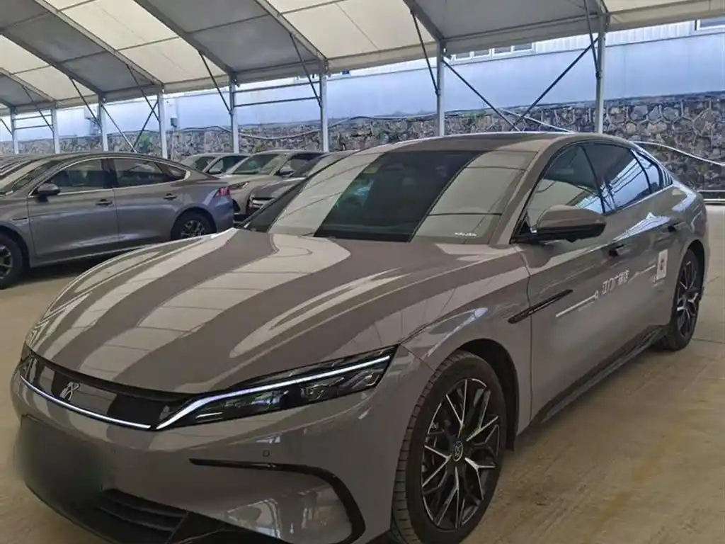 BYD HAN 2025