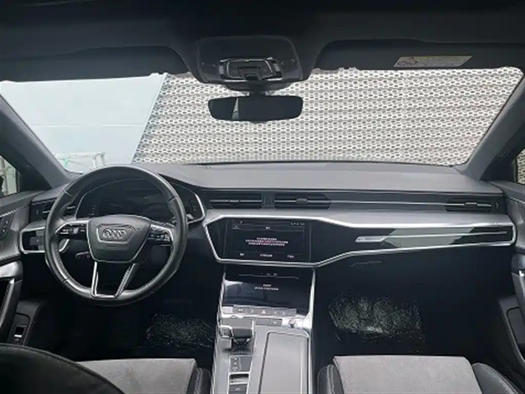 AUDI A6L 2021