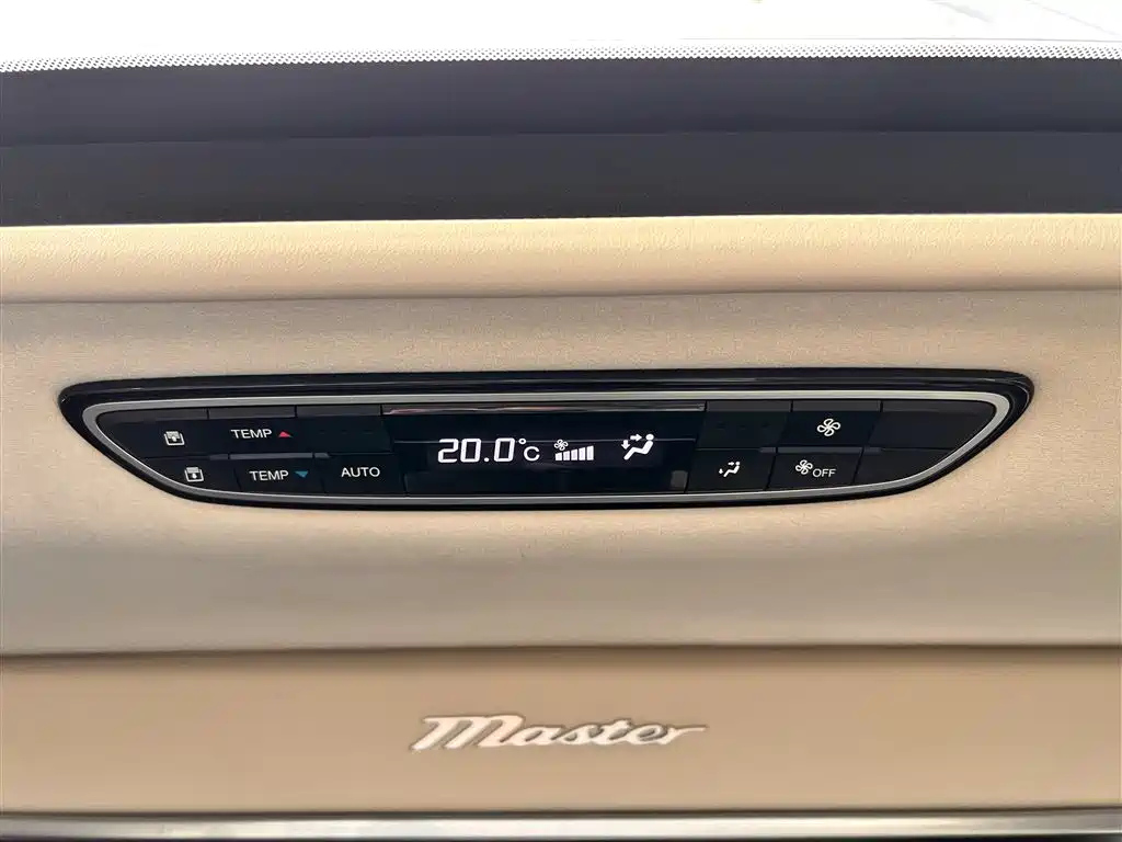 TRUMPCHI M8 2022