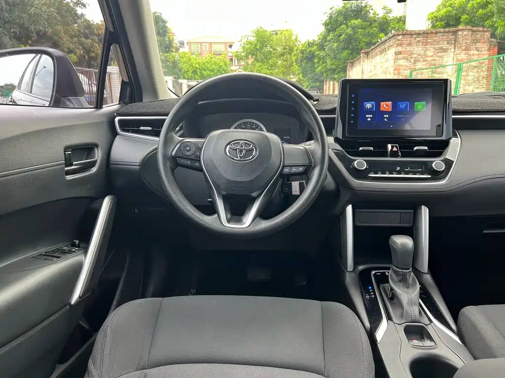 TOYOTA FRONTLANDER 2022