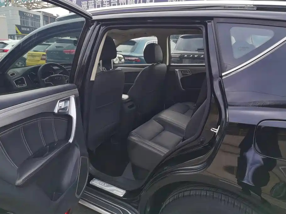 GEELY AUTO VISION X6 2017