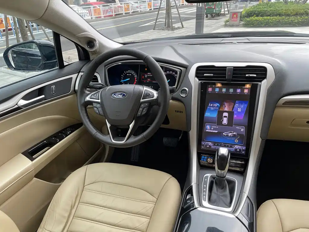 FORD MONDEO 2015