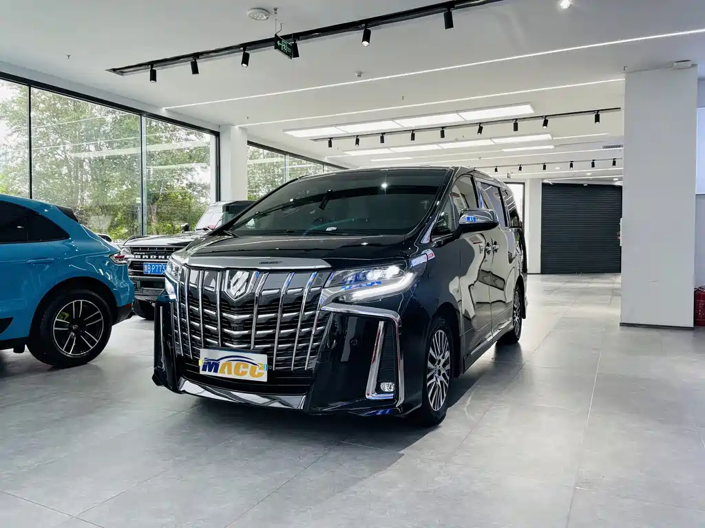 TOYOTA ALPHARD 2018