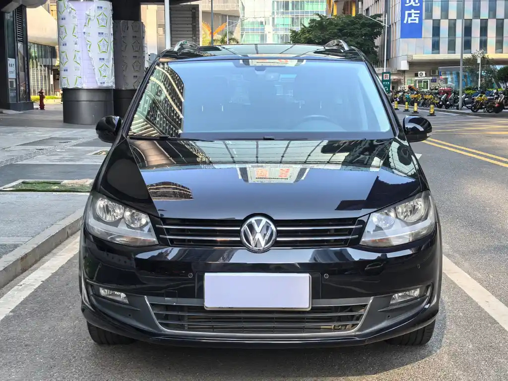 VOLKSWAGEN SHARAN 2016