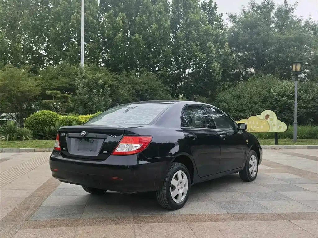 BYD F3 2013