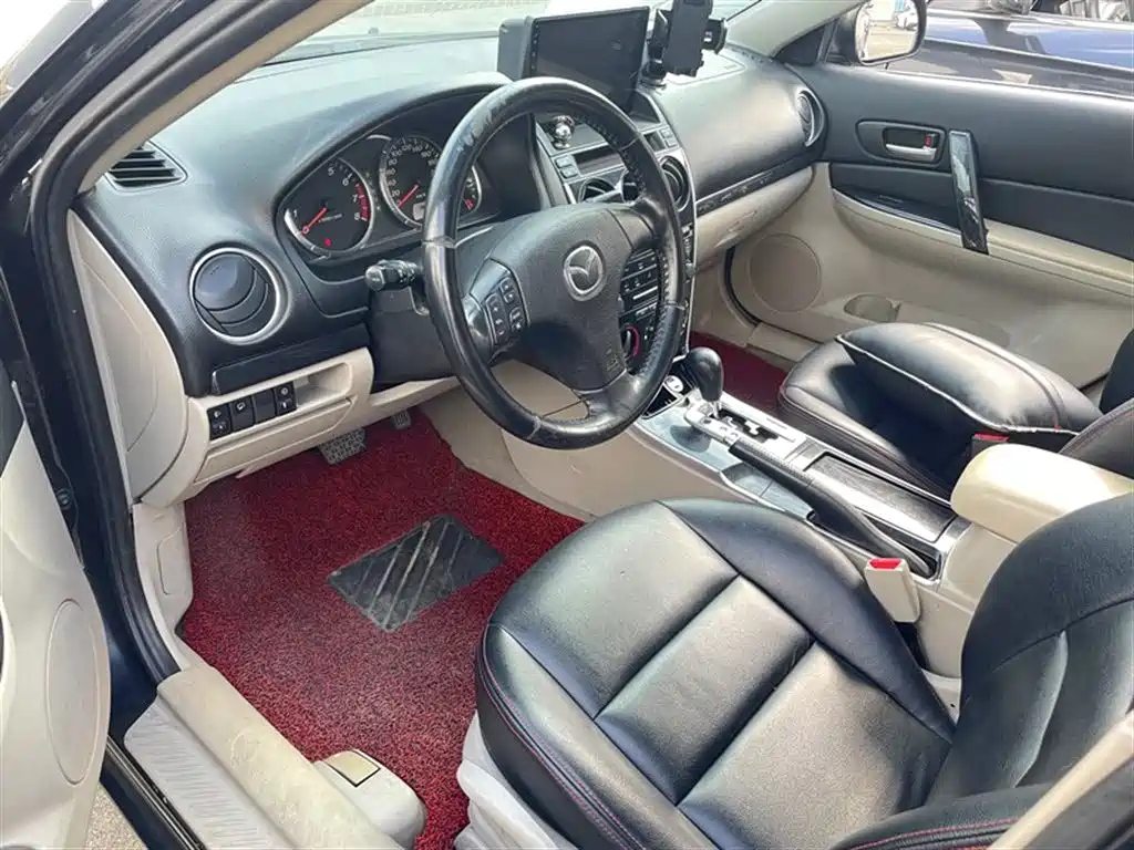 MAZDA 6 2011
