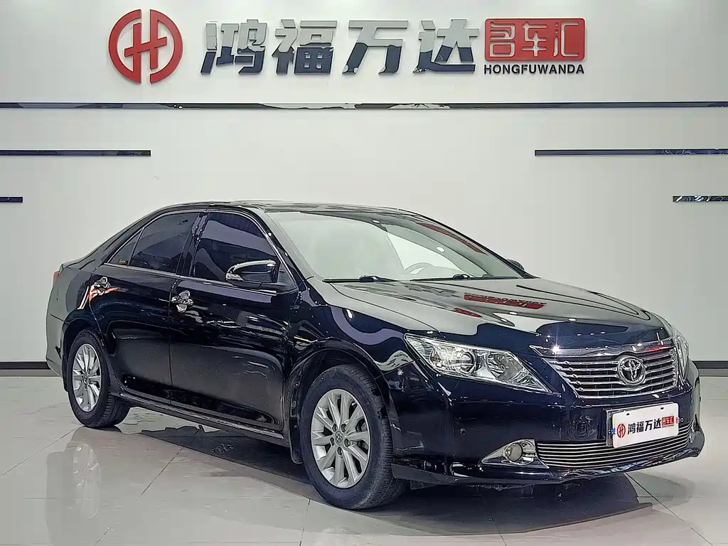 TOYOTA CAMRY 2013